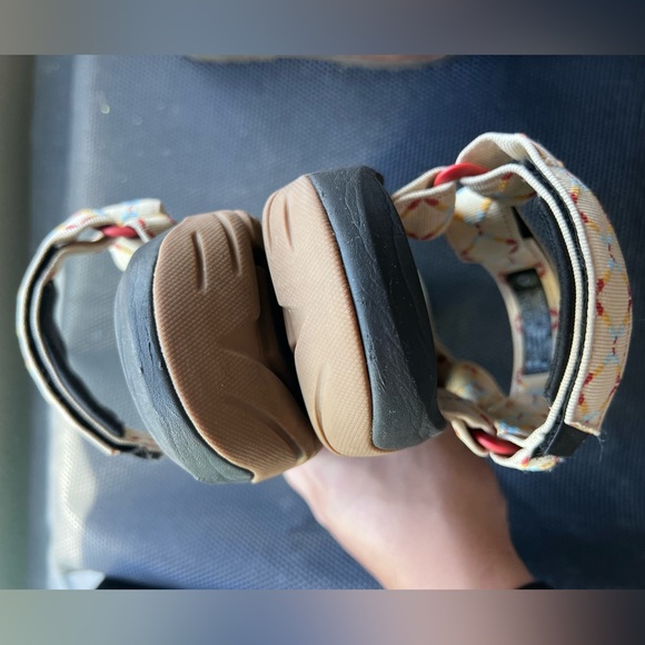 Teva Hurricane XLT2 size 13 - Picture 8 of 9